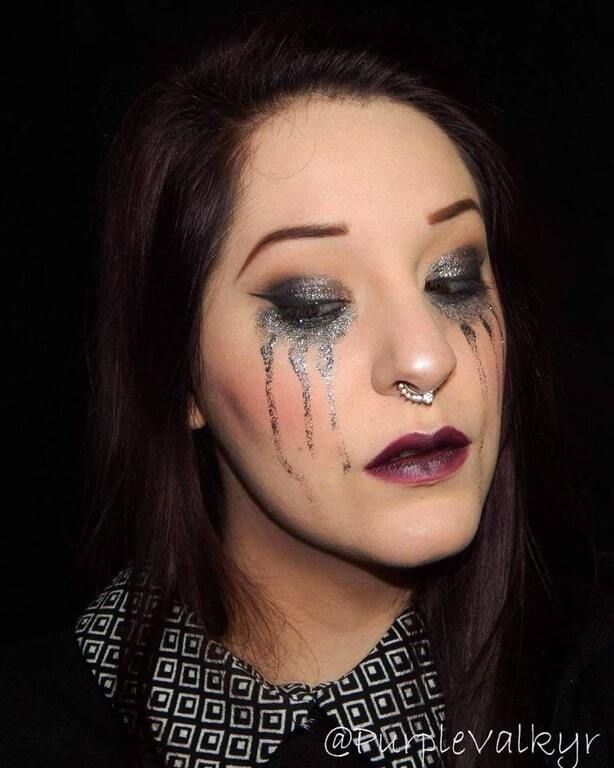 "Блестящие слезы": новый тренд покорил модниц всего мира