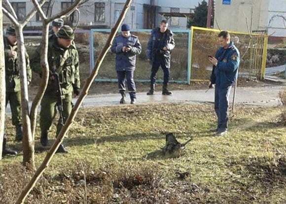 "Промахнулися трішки": терористи обстріляли Луганськ ракетами. Фоторепортаж