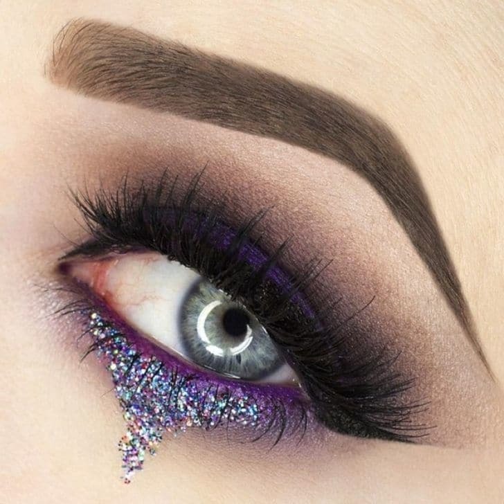 "Блестящие слезы": новый тренд покорил модниц всего мира