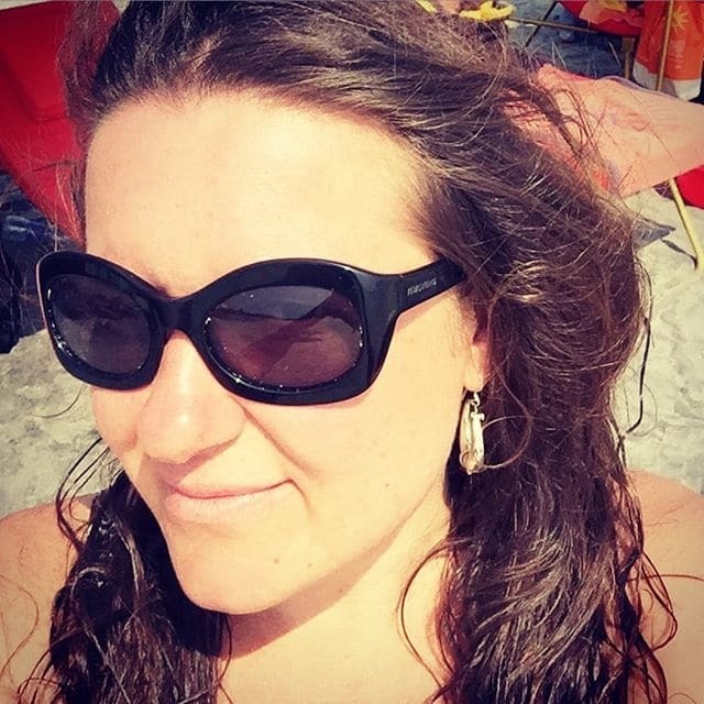 40-летняя Могилевская решила покорить волны на доске