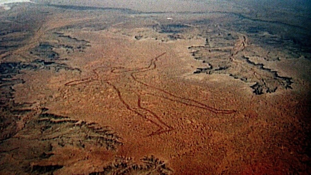 Человек Марри из Австралии: опубликованы фото загадочного геоглифа