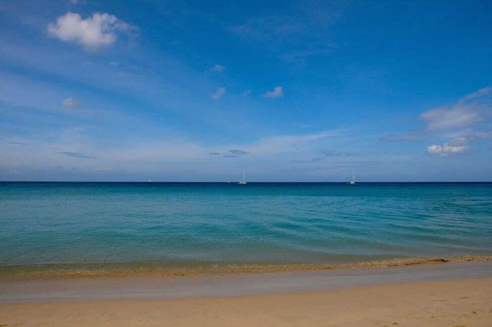 Лучшие пляжи мира: опубликована фотоподборка самых привлекательных мест для отдыха 