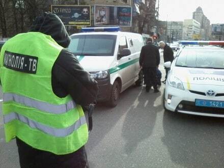 В Киеве автомобиль с инкассаторами попал в ДТП