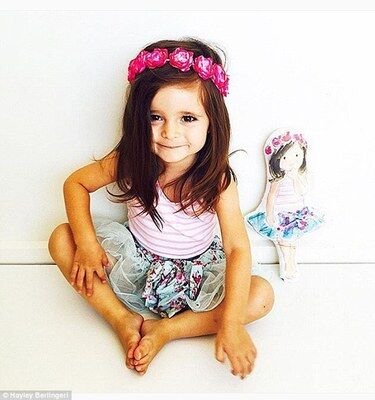 Двухлетняя девочка стала звездой Instagram: трогательные фото