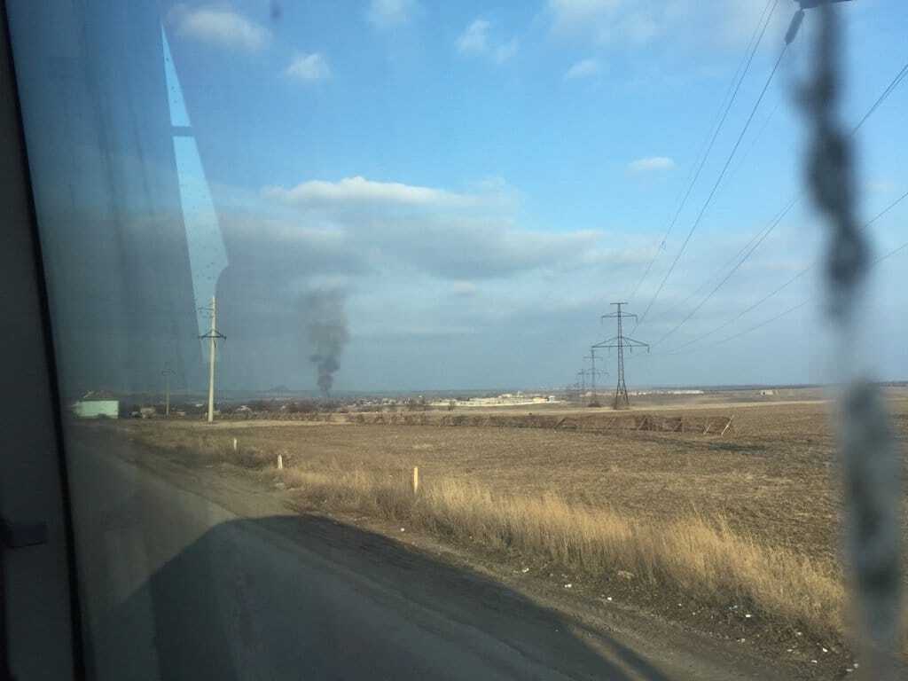 В районі Мар'їнки прогримів вибух: поранені українські військові