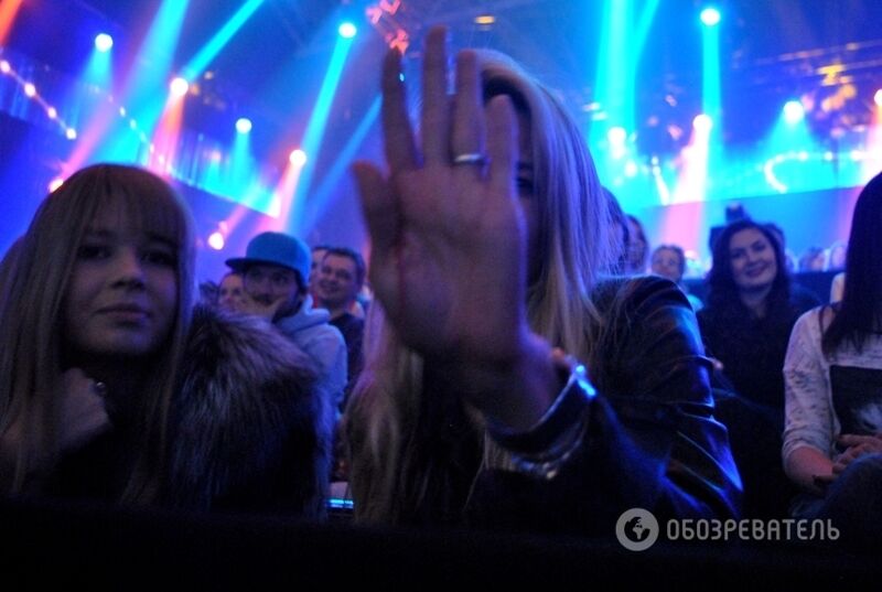 Брежнєва привела на "Євробачення" доньку: опубліковані фото