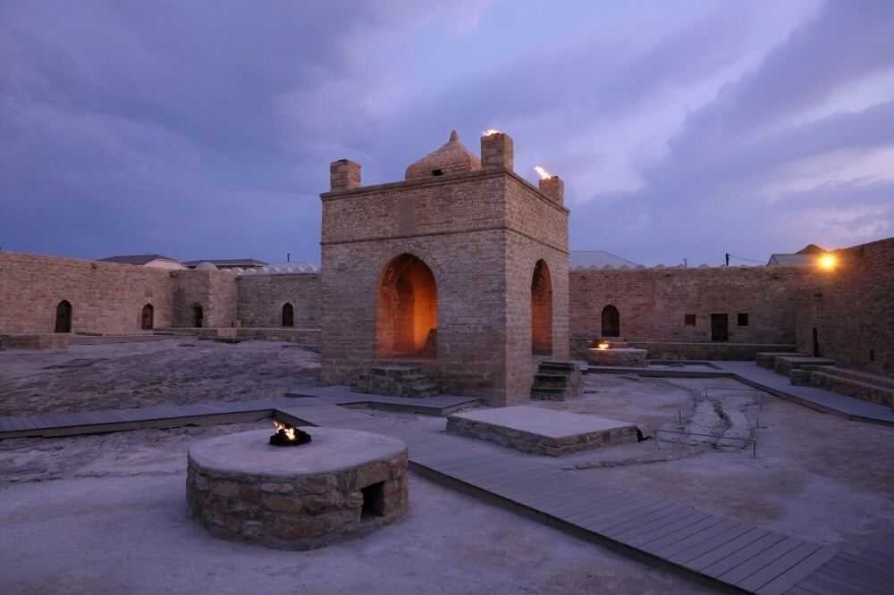 Город контрастов: фото потрясающего Баку