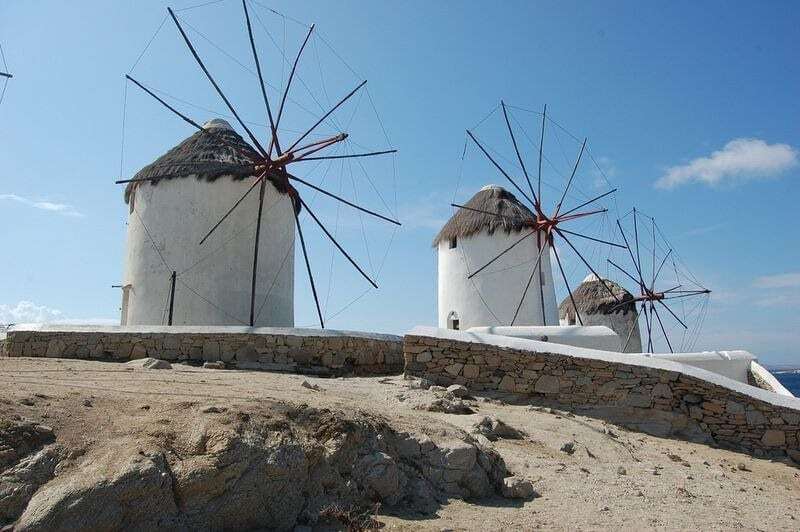 Долина тисячі млинів: опубліковані фото занедбаних місць Криту