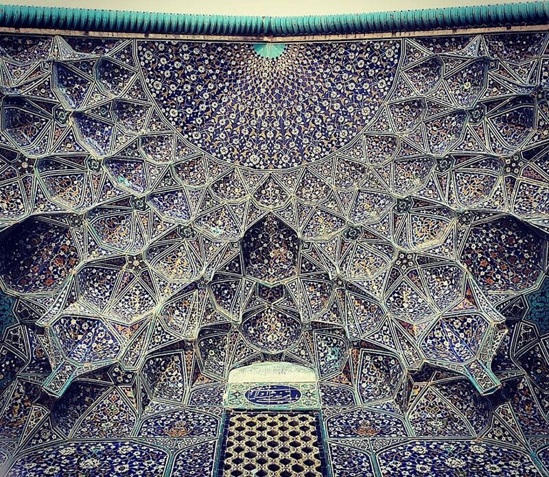 Завораживающая красота: фото древнейших сводов мечетей Ирана