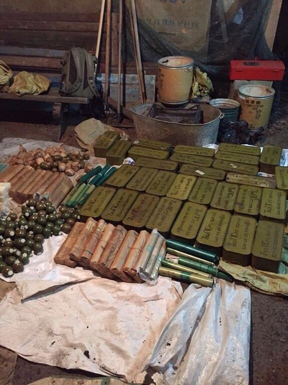 На Киевщине обнаружили огромный арсенал боеприпасов из зоны АТО