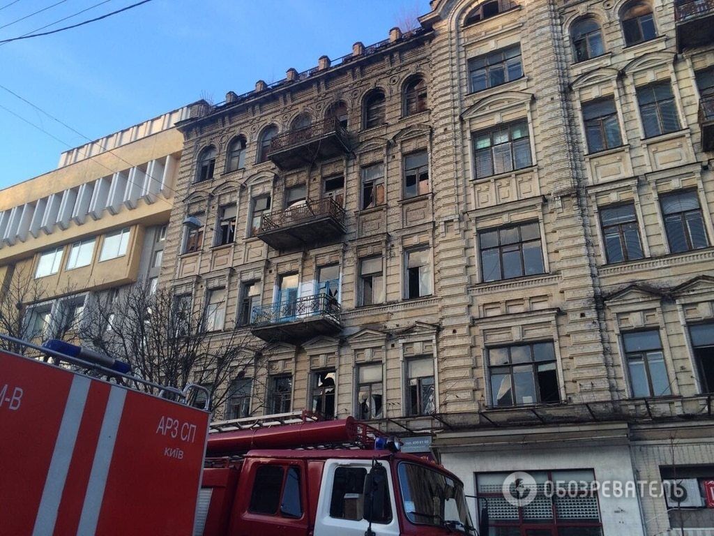 Обвал будинку в центрі Києві: подробиці НП, фото і відео