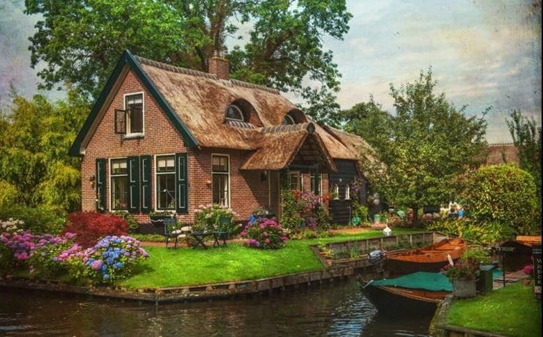Рай на Земле: фото сказочной деревни Гитхорн в Нидерландах