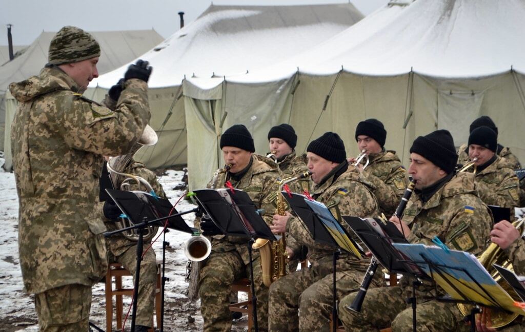 Український військовий оркестр яскраво "запалив" на полігоні: опубліковано відео