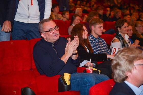 Без Зеленского: Брежнева с Меладзе пришли на предпоказ нового фильма в Москве