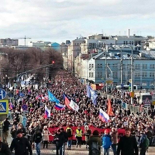 "Убит за свободу": в Москве состоялся марш памяти Немцова. Опубликованы фото и видео