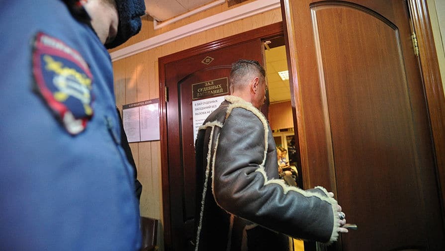 Суд в Москве арестовал звезду сериала "День рождения Буржуя"