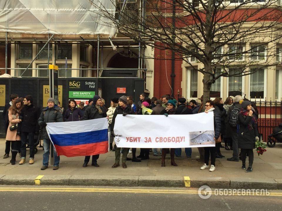 Шендерович і Троїцький в Лондоні вшанували пам'ять Бориса Нємцова: фоторепортаж