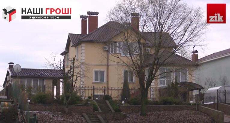 "За свої заощадження": заступник голови Нацполіціі побудував шикарний будинок під Києвом - ЗМІ