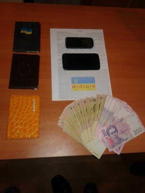 В Славянске на взятке поймали пятерых полицейских