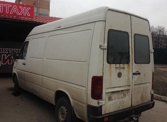 В Киеве бывший зэк угнал микроавтобус