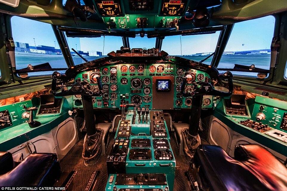 Який вигляд має світ із кабіни пілота: захоплюючі фото