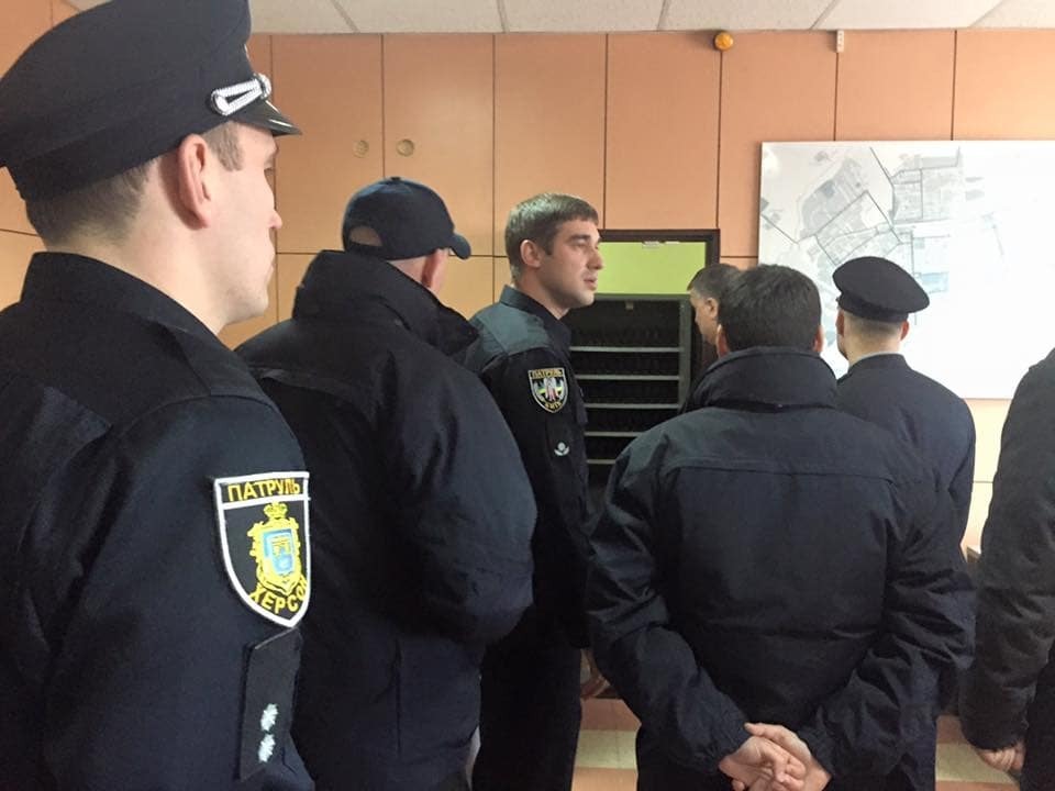 Погоня со стрельбой в Киеве: в МВД посоветовали нарушителям не шутить с полицией