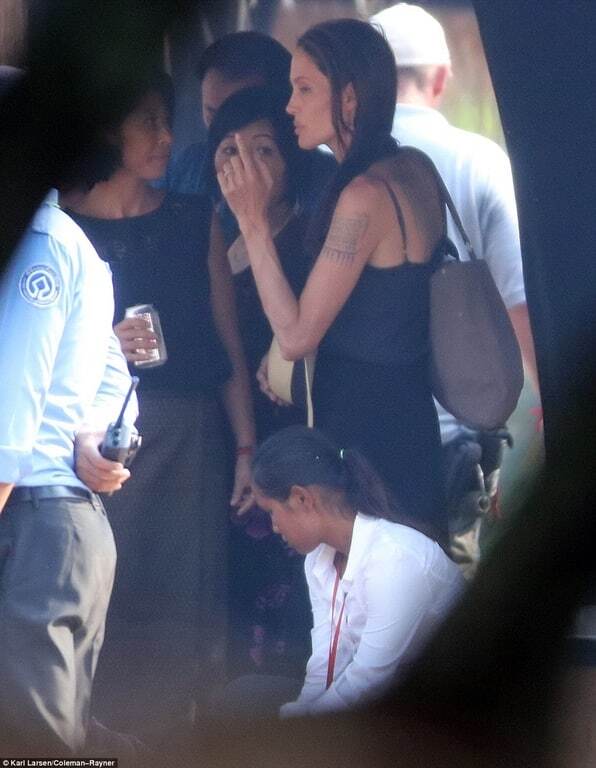 Слава Будде: Анджелина Джоли сделала три новых тату