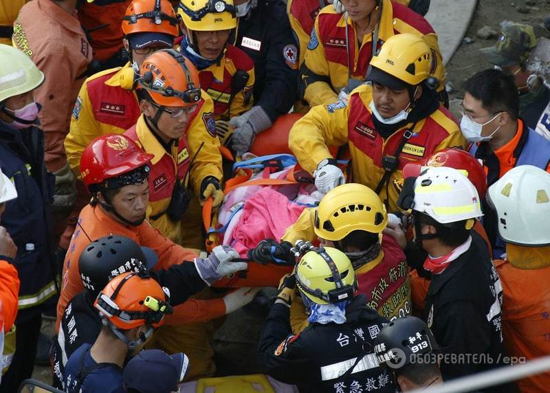 60 часов в руинах: на Тайване спасли еще четверых людей