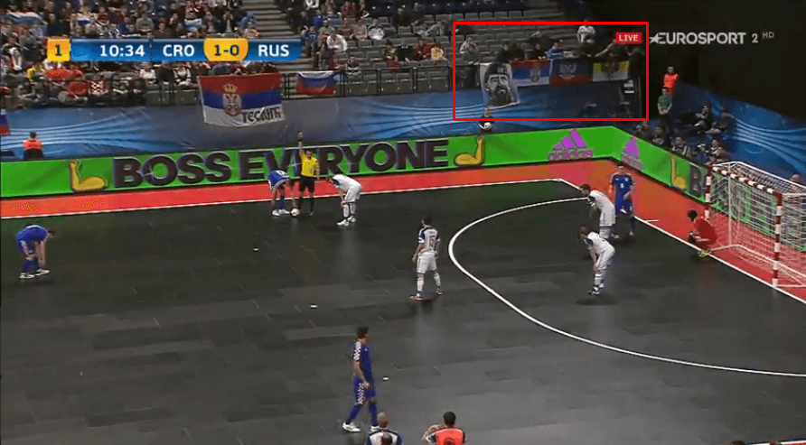 На матчі Євро-2016 із футзалу вивісили прапори "Новоросії" та "ДНР": фото провокації