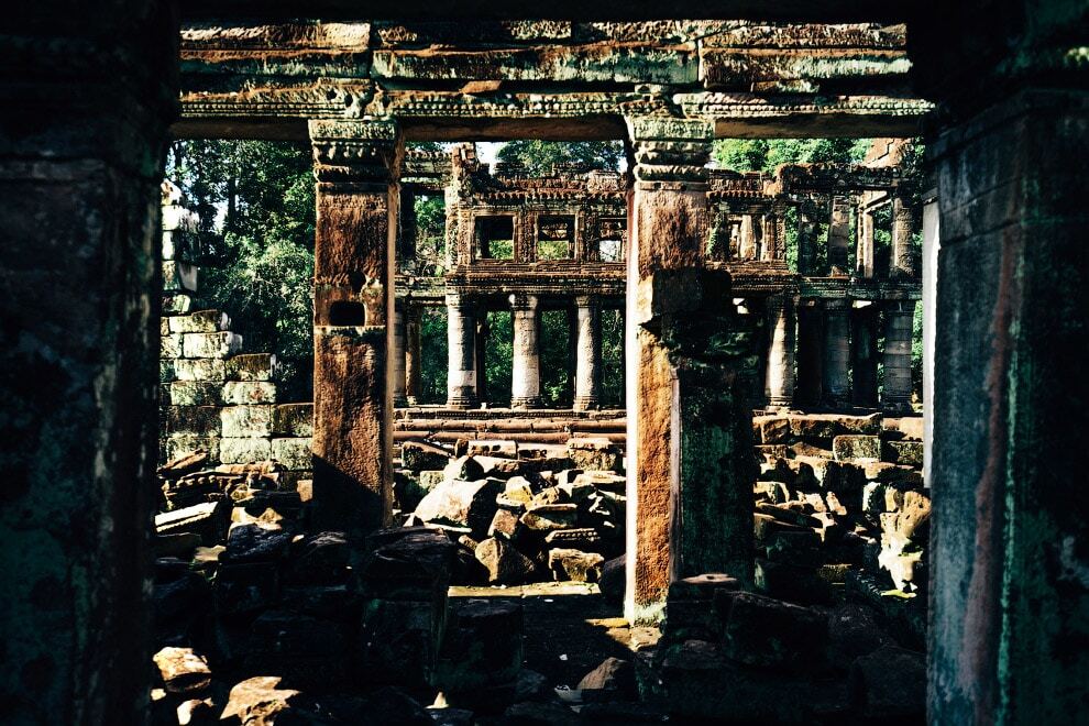 Заброшенные храмы Камбоджи: удивительные кадры 