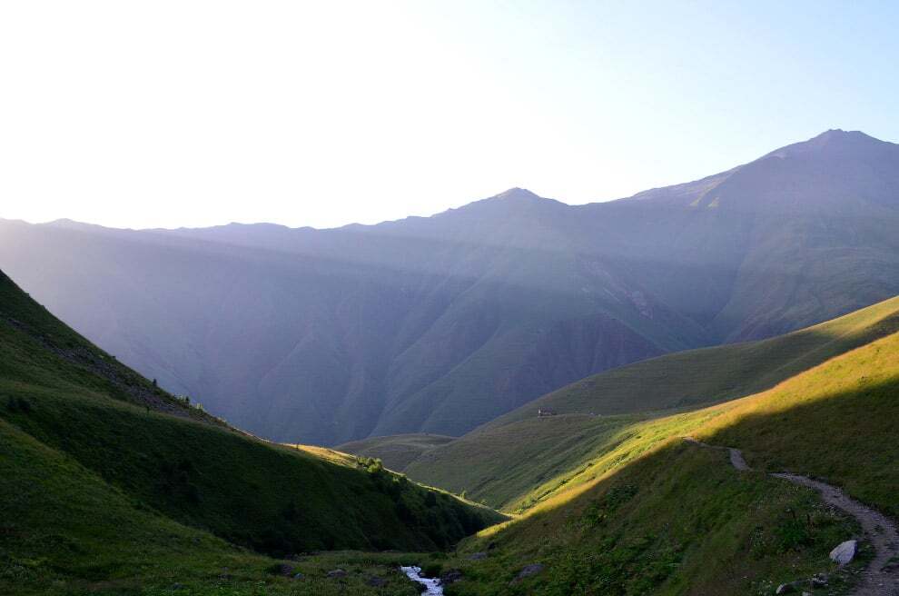 Страна солнца и гор: живописные фото Грузии