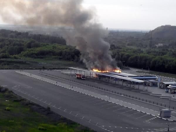 Сміття і мляві руїни: в ЗМІ показали фото донецького автовокзалу