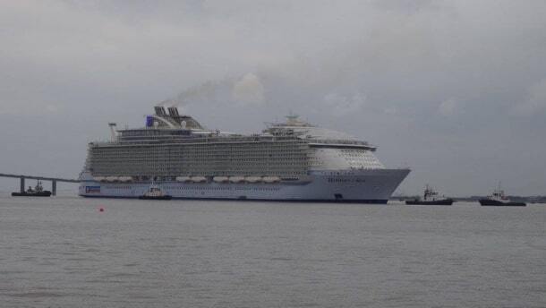 У Франції зійшов на воду найбільший круїзний лайнер у світі