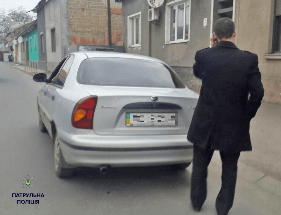 В Мукачево патрульные поймали пьяного прокурора за рулем