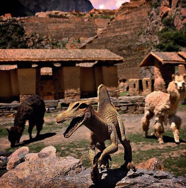 Динозавры ожили в современном мире: опубликованы фото