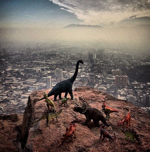 Динозавры ожили в современном мире: опубликованы фото