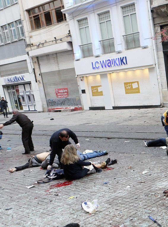 У центрі Стамбула прогримів вибух: є жертви і поранені