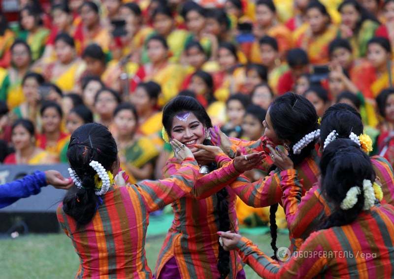 Фестиваль красок Холи: в Индии началось празднование прихода весны