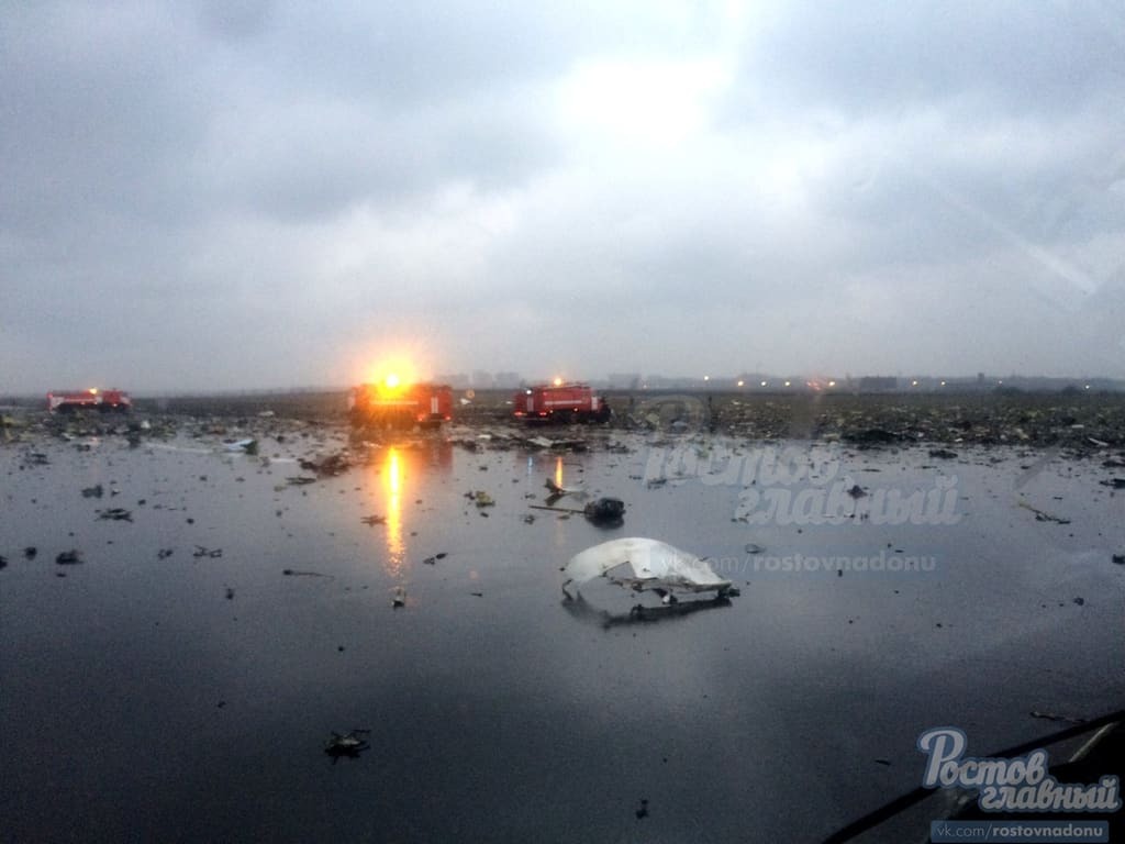 У Росії розбився пасажирський Boeing, десятки загиблих