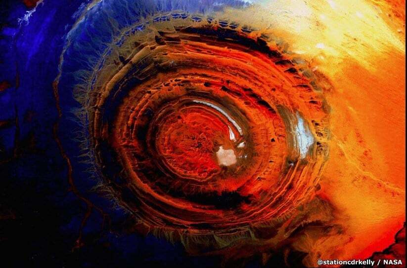 Астронавт показав неймовірні фотографії Землі з космосу