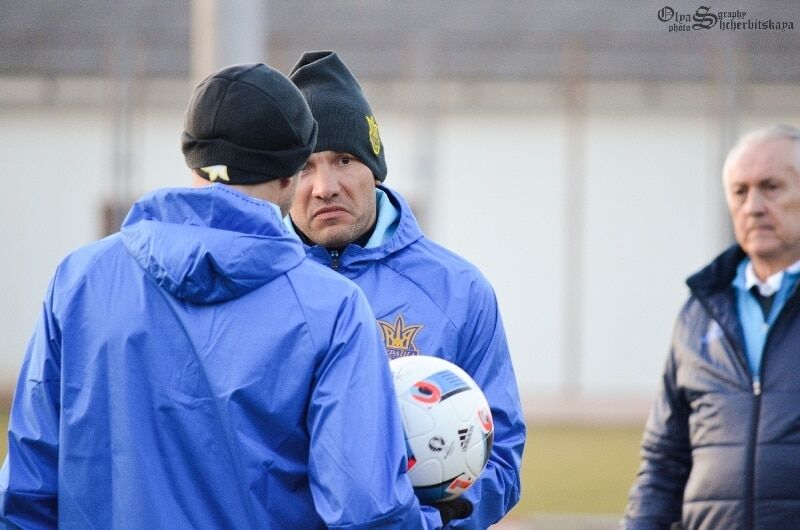 Как Шевченко провел первую тренировку в сборной Украины: яркие фото