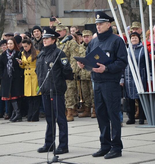 В Житомире приняли присягу 229 патрульных полицейских: опубликованы фото, видео