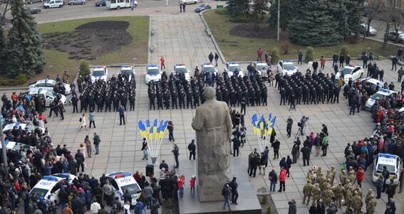 В Житомире приняли присягу 229 патрульных полицейских: опубликованы фото, видео