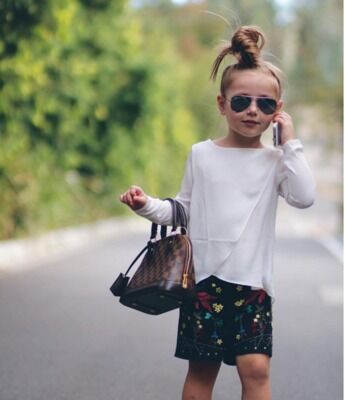 В 5 лет звезда Instagram: папа стал стилистом для дочери