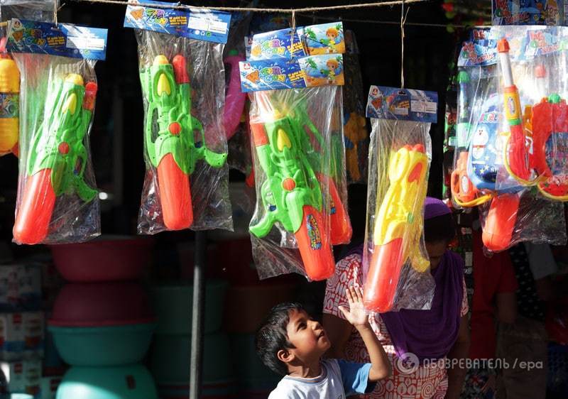 Буйство красок: как в Индии и Непале празднуют Фестиваль Холи