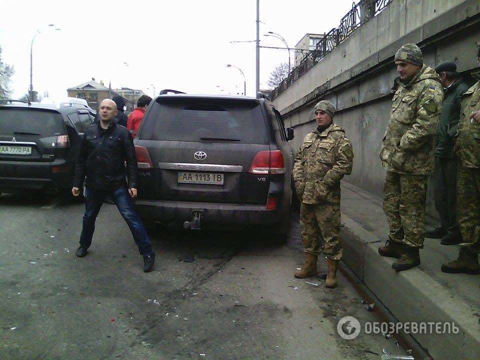 У Києві швидка з бійцями АТО потрапила в ДТП, є постраждалі