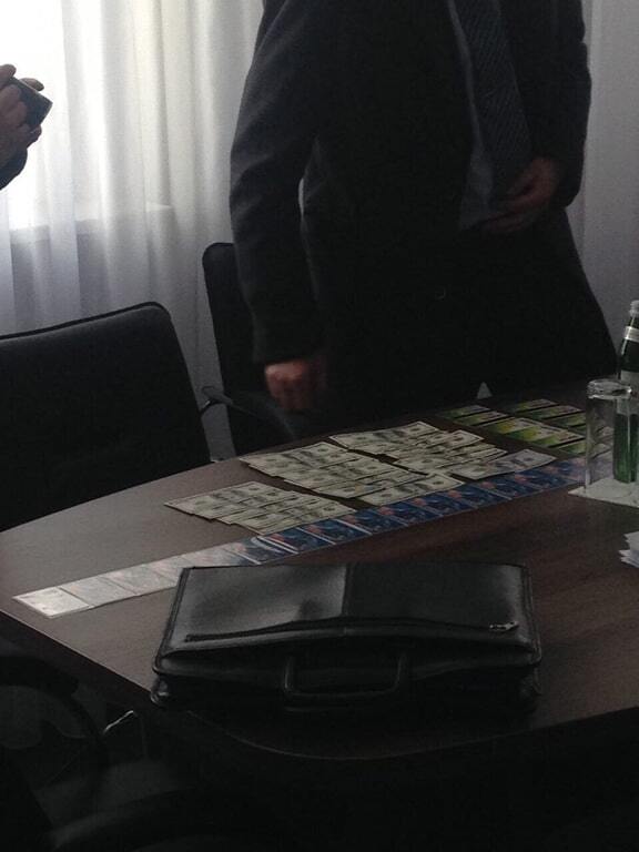 Хотів домовитися: шеф поліції Черкащини погорів на хабарі в $2 тисячі