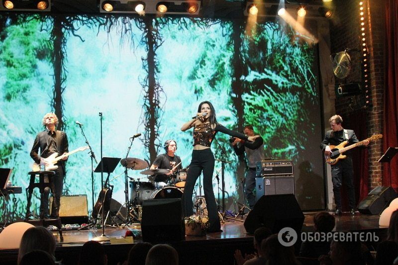 Злата Огневич расплакалась во время концерта в Киеве