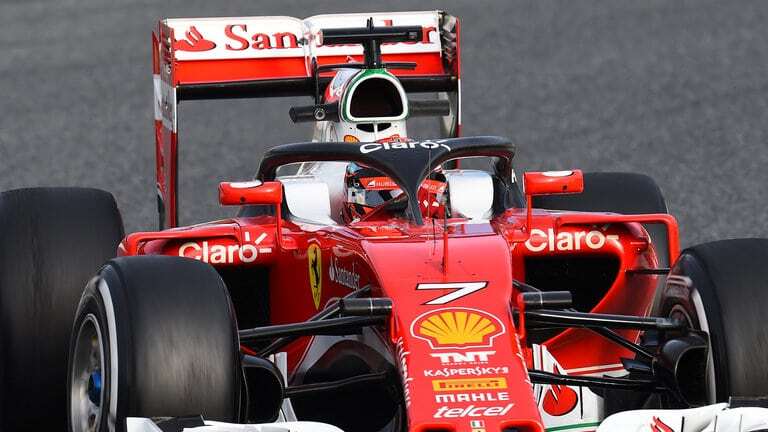 Ferrari показала на тестах болід майбутнього: яскраві фото новинки