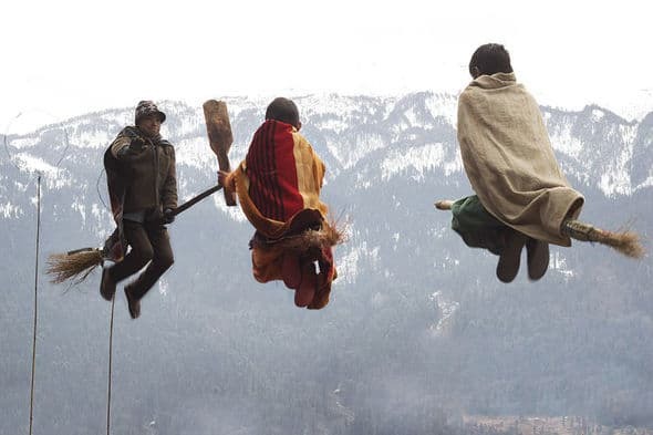 Не хуже Поттера: фотограф показал, как в Индии играют в квиддич